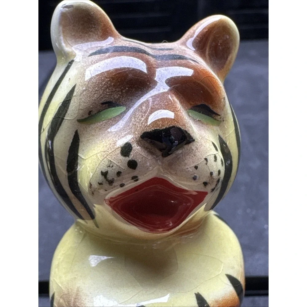 Vintage Salt and Pepper Shakers - Yellow Striped Tigers. One Has‎ A Small Chip